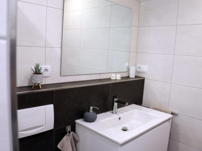 Apartment Gerberbachviertel فينهايم المظهر الخارجي الصورة